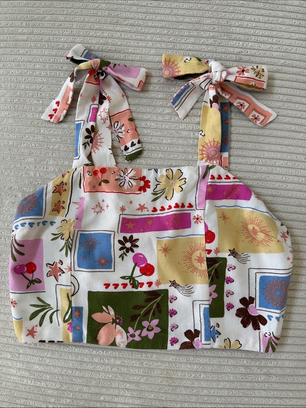 Monteau Los Angeles Women’s Floral Patchwork Tie-Shoulder Crop Top Size L